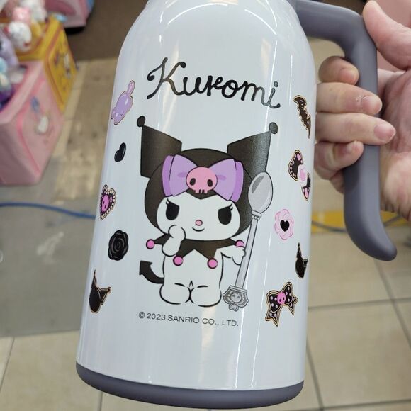 Brand New Sanrio Kuromi 1L Tea / Water Pot - Picture 5 of 15